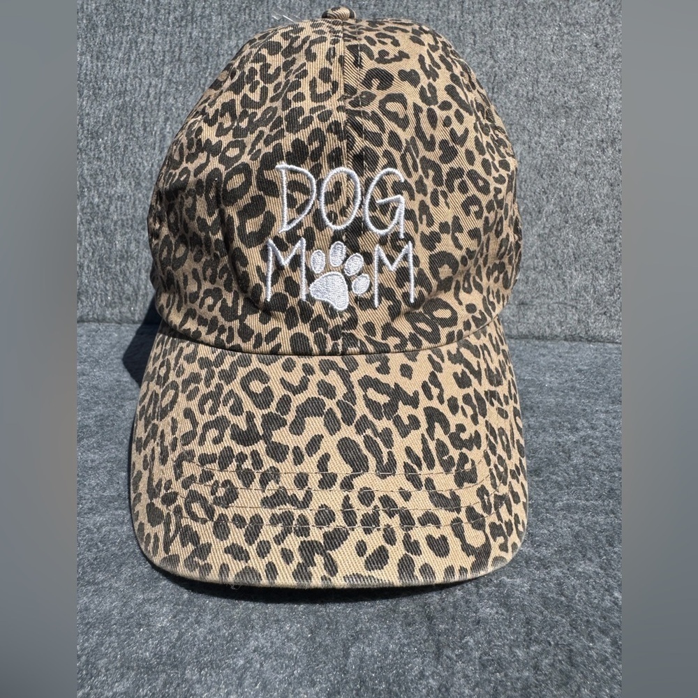 David and Young Womens Embroidered “ Dog Mom “ Leopard Adjustable Baseball Hat